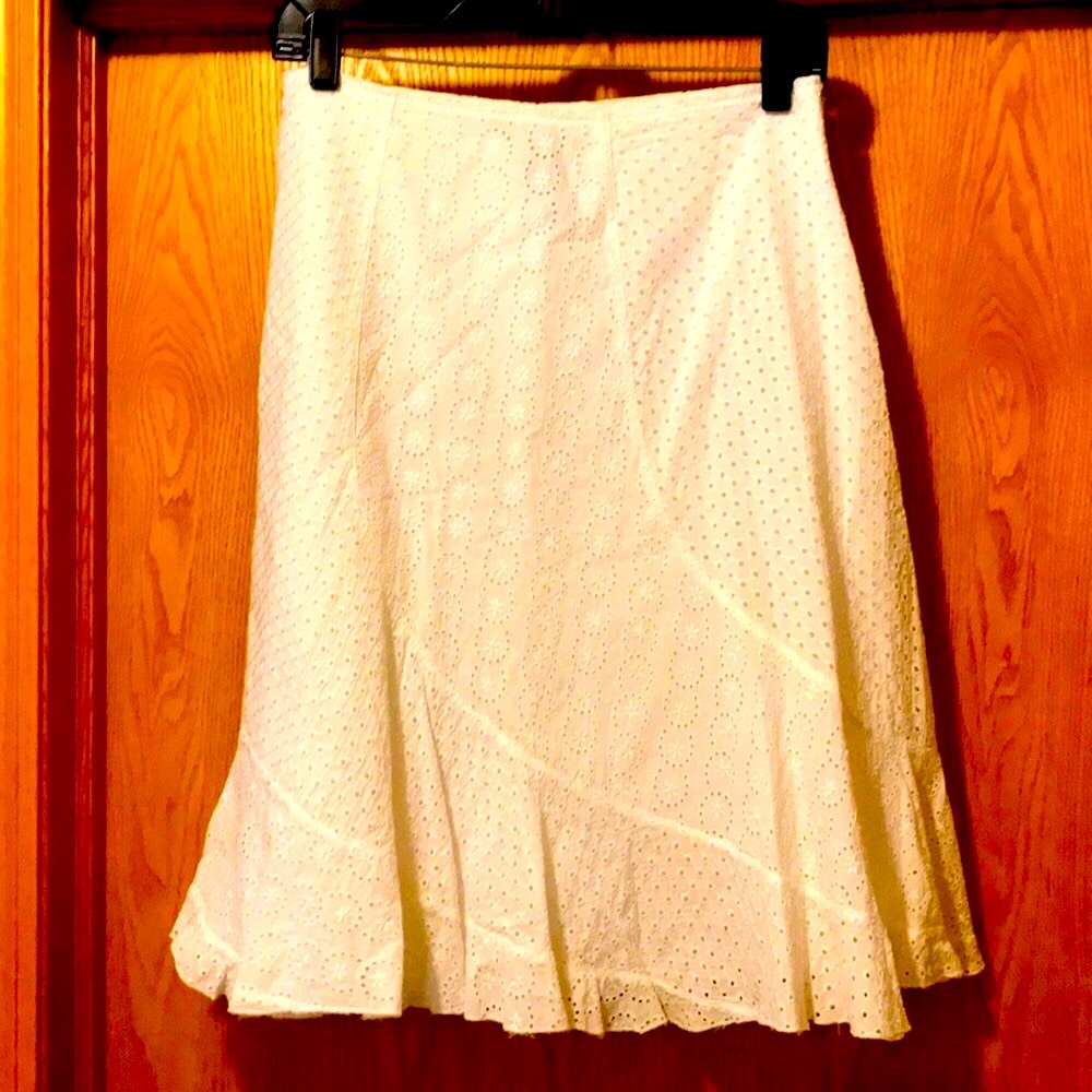 Size 2 Y2K Romantic white cotton eyelet lace ruffle asymmetrical skirt lined EUC - Picture 2 of 11